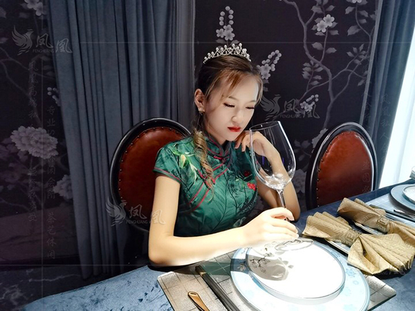 和朋友去了重庆这家男士水疗Spa休闲会馆,星级服务体验超棒 和朋友去了重庆这家男士水疗Spa休闲会馆,星级服务体验超棒